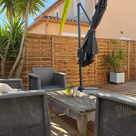 La Voile Avec Piscine 3 *