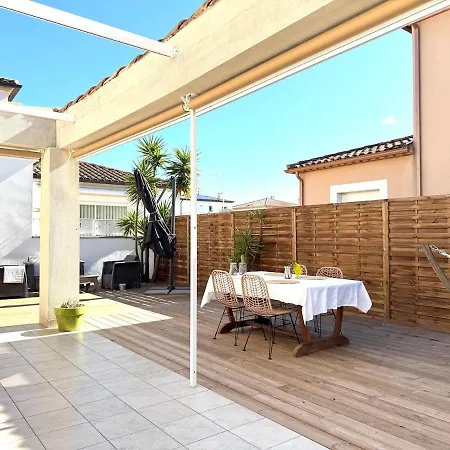 La Voile Avec Piscine 3 Βίλα *