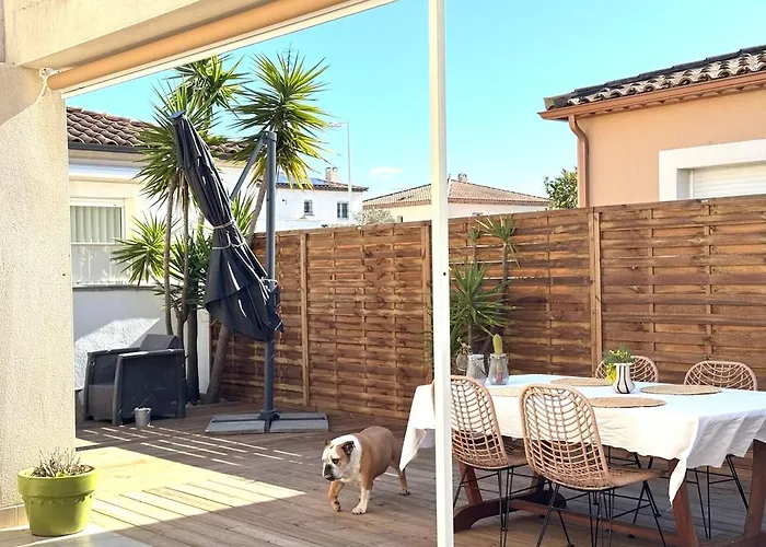 La Voile Avec Piscine 3 * לה-גרו-דו-רואה